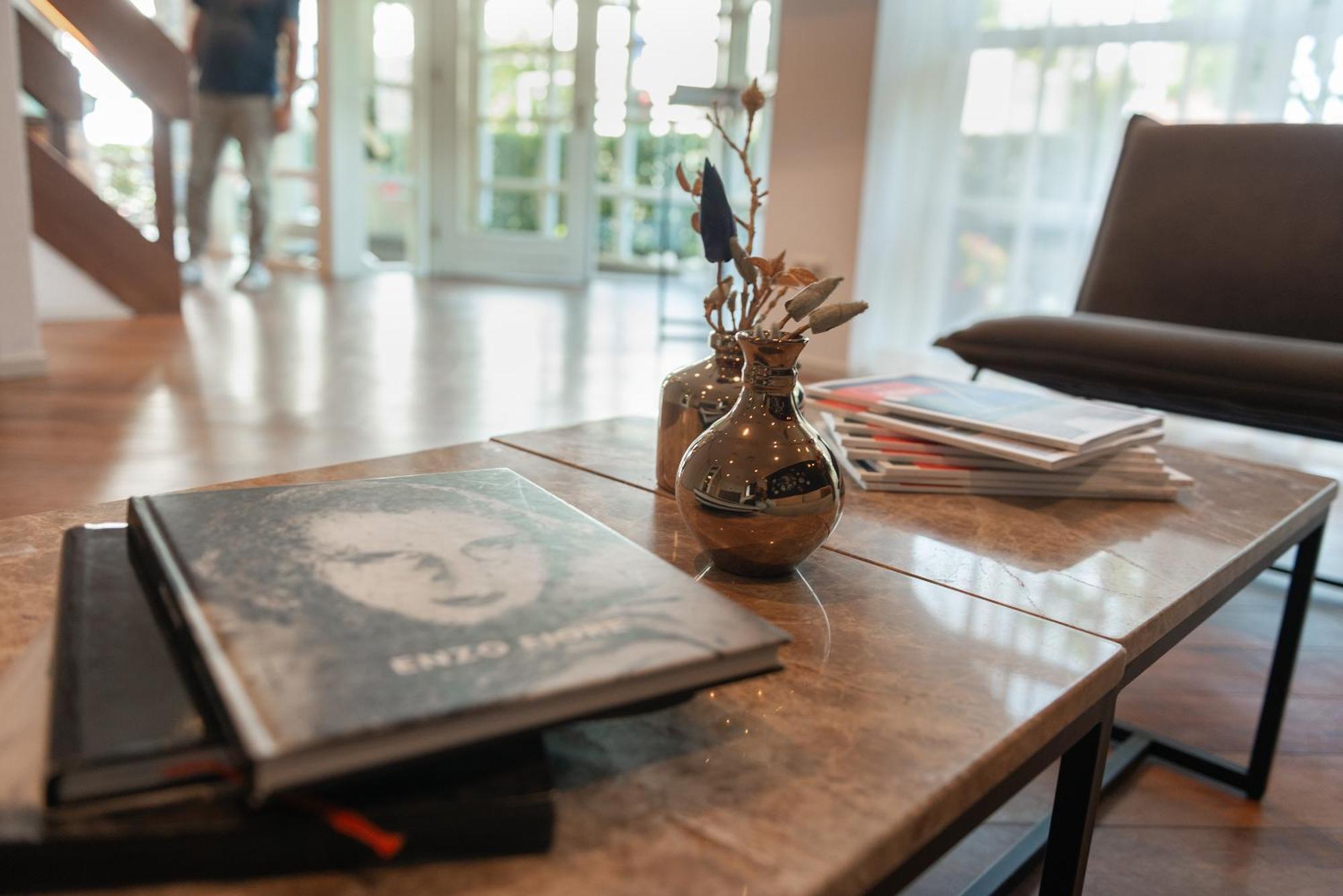Boutique Hotel Herbergh Amsterdam Airport Free Parking Badhoevedorp Eksteriør billede