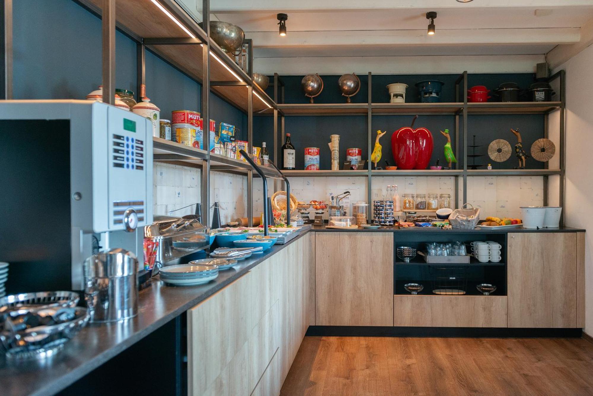 Boutique Hotel Herbergh Amsterdam Airport Free Parking Badhoevedorp Eksteriør billede