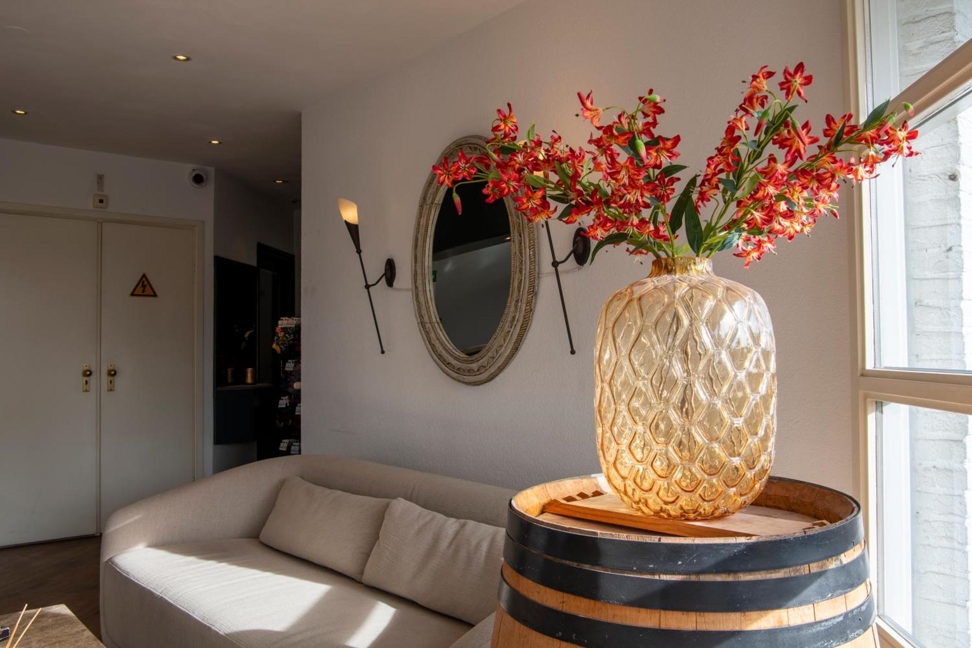 Boutique Hotel Herbergh Amsterdam Airport Free Parking Badhoevedorp Eksteriør billede