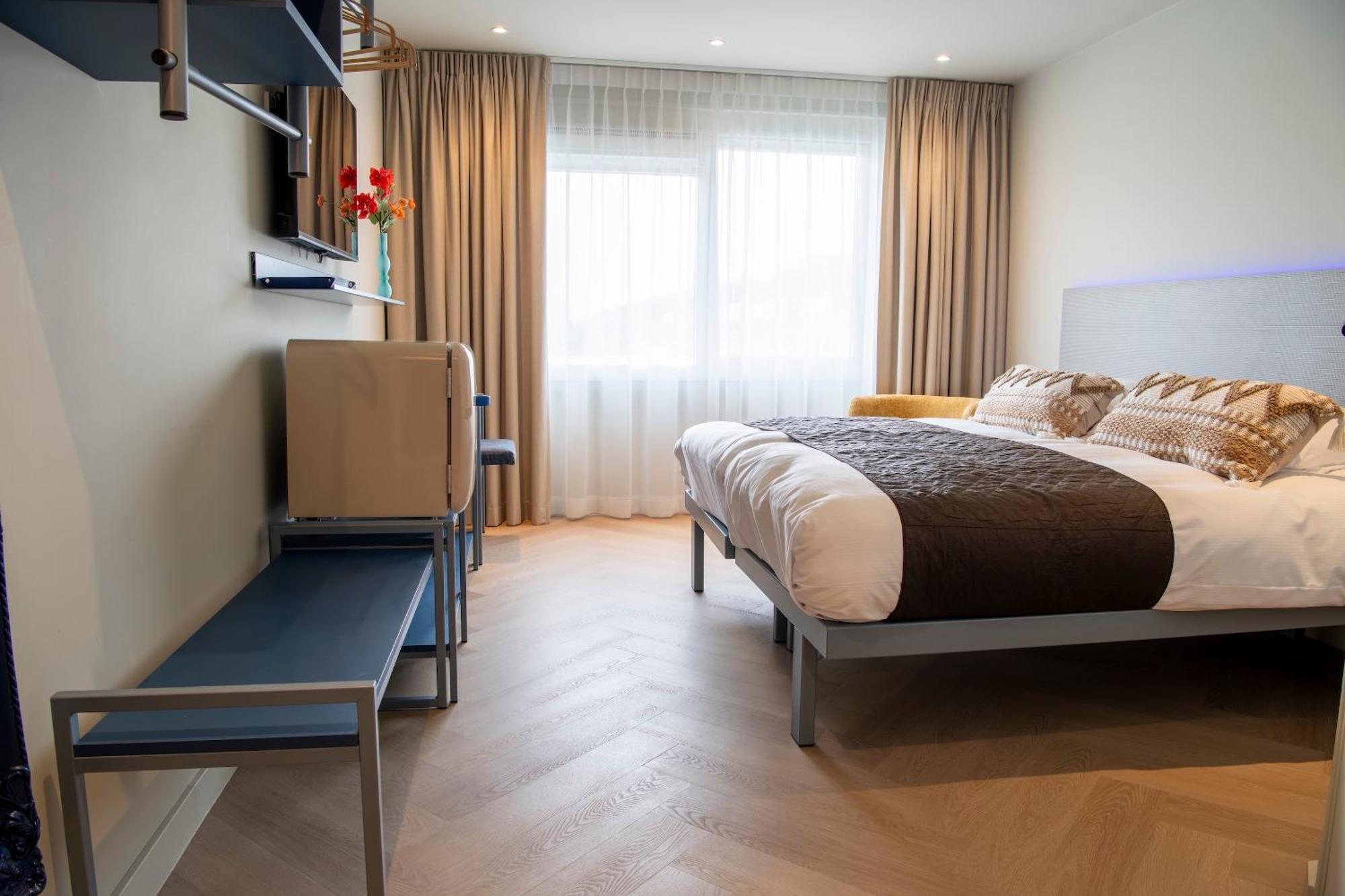 Boutique Hotel Herbergh Amsterdam Airport Free Parking Badhoevedorp Eksteriør billede