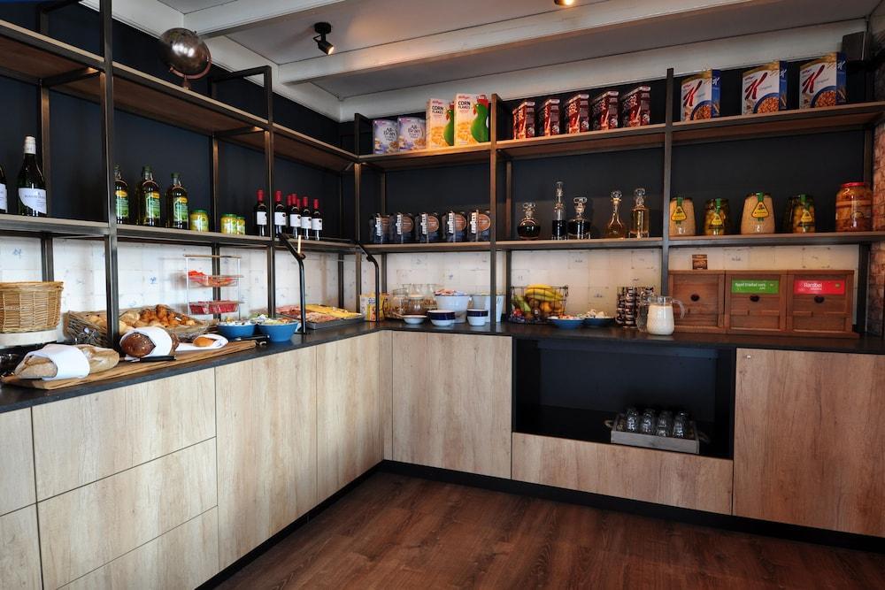 Boutique Hotel Herbergh Amsterdam Airport Free Parking Badhoevedorp Eksteriør billede